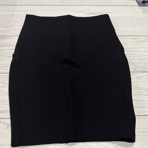 Solemio Classic Black Pencil Skirt